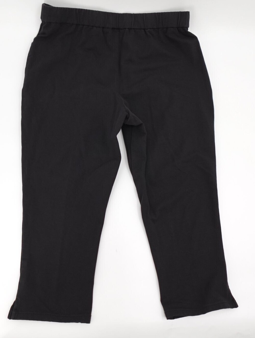 Quaker Factory Dream Jeannes Womens Medium Black Cropped Pants Embroidered Daisy